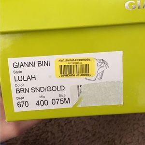 Gianni Bini heeled booties brown and gold